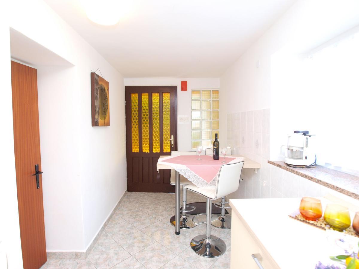 Apartments Boris 154 ราบัซ ภายนอก รูปภาพ